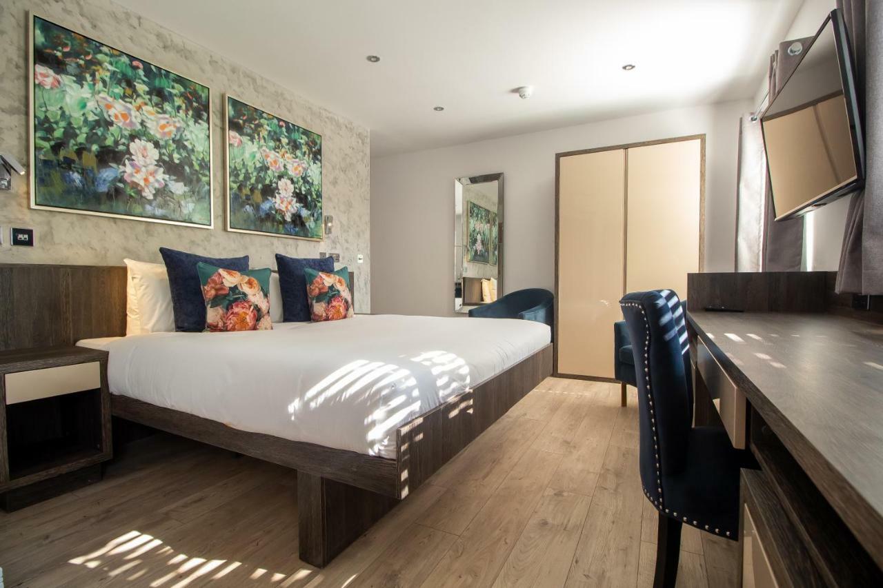 Signature Suites Peterborough Exteriör bild
