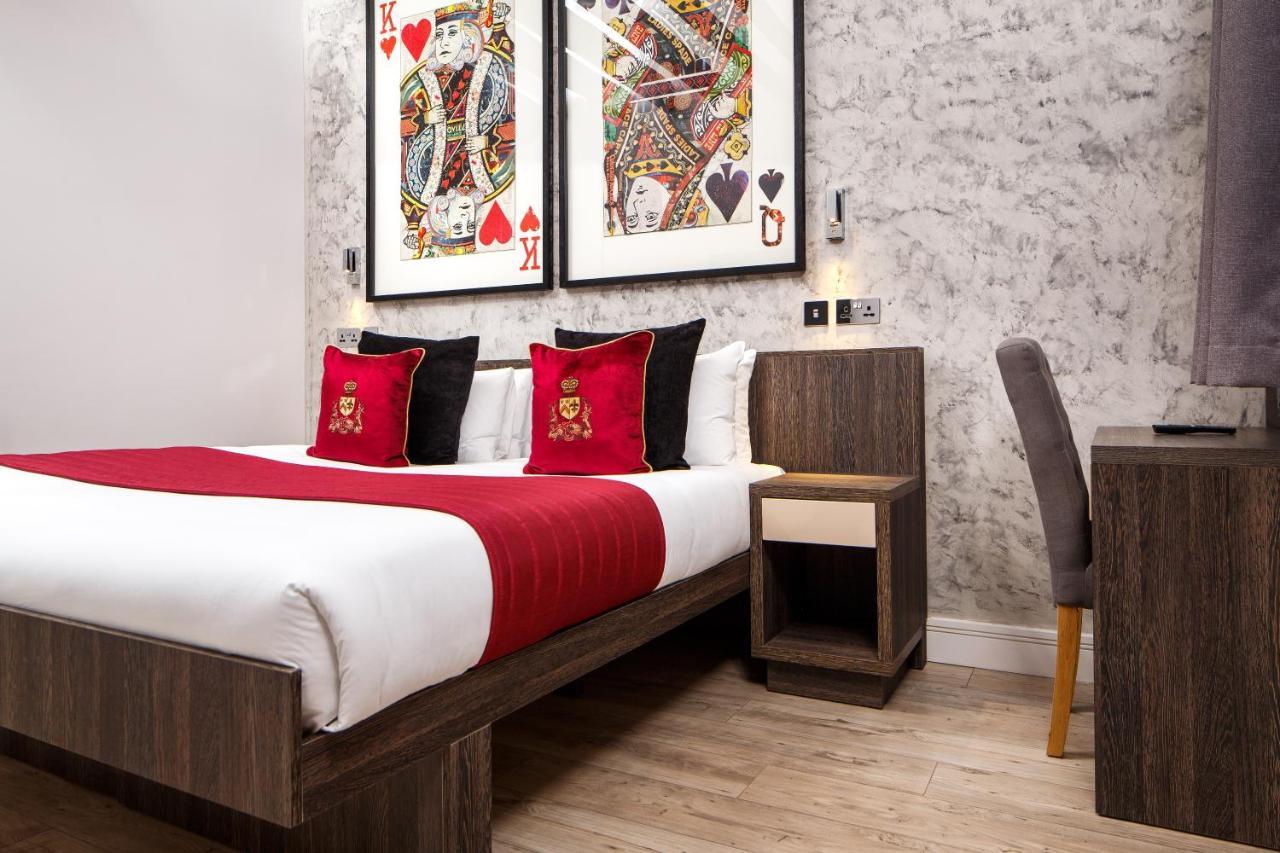 Signature Suites Peterborough Exteriör bild